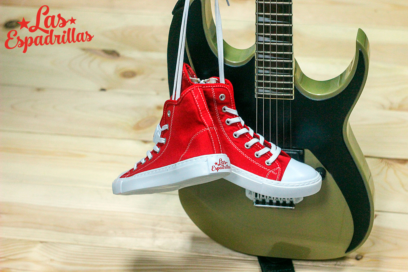 Red-high canvas shoes-Las Espadrillas